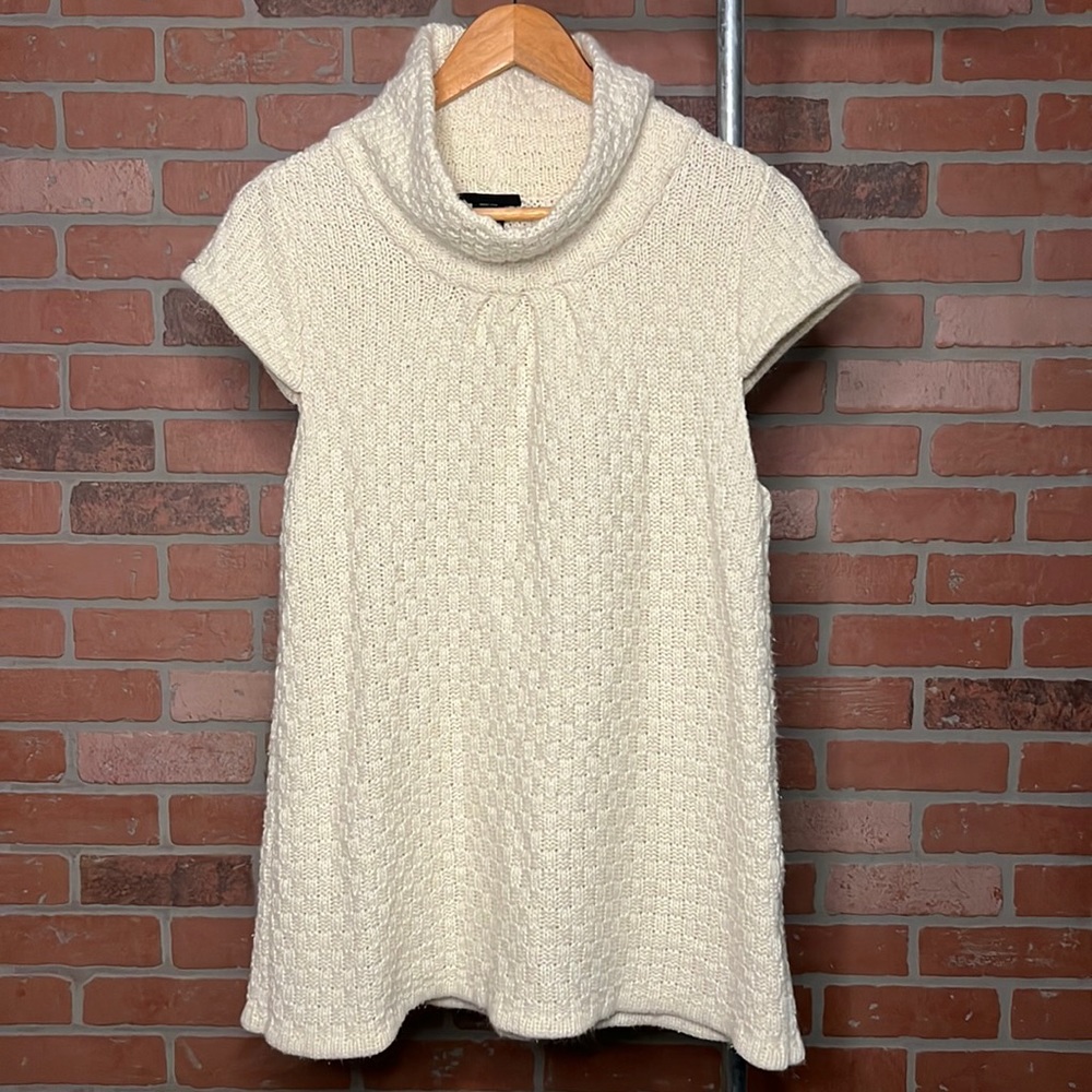 Apostrophe knit tunic cowl neck cap sleeve sweater top